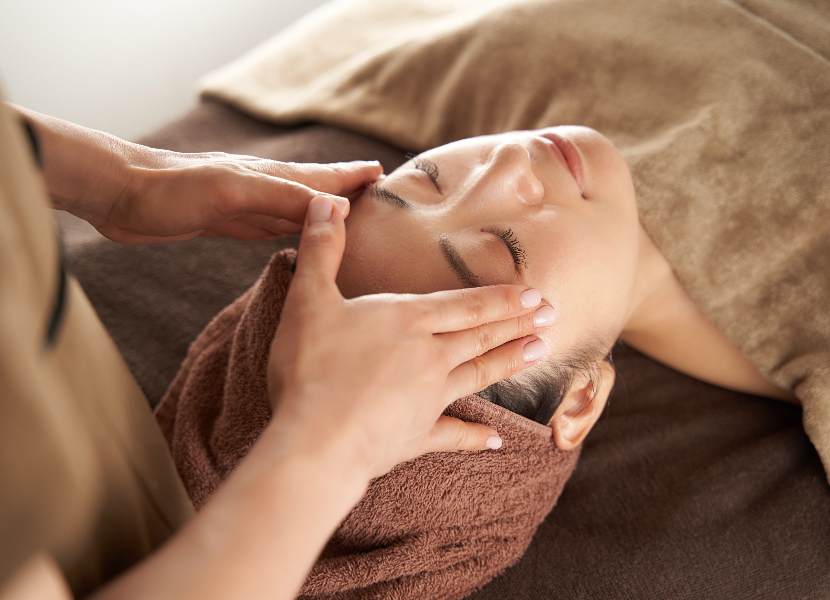 Facial Massage Therapy